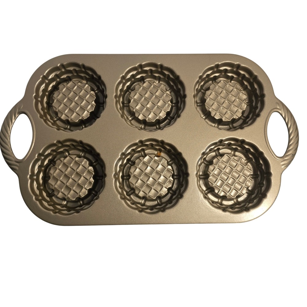 Fancy Nordic Ware Shortcake Baskets Pan Cast Aluminum 6 Cavity Non-Stick Gold